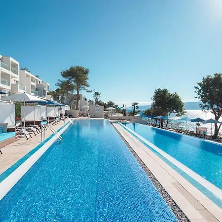 Girandella Resort, Valamar Collection (adults Only) غاباس
