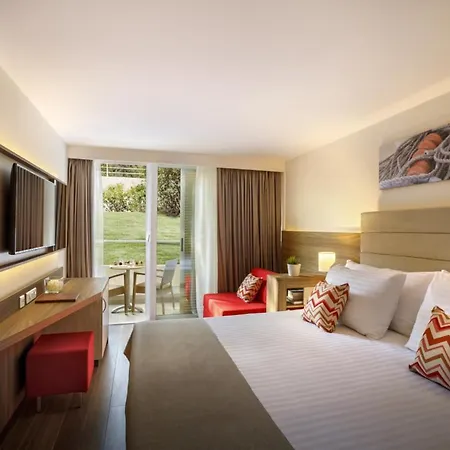 Hotel Girandella Resort, Valamar Collection (adults Only) 4*