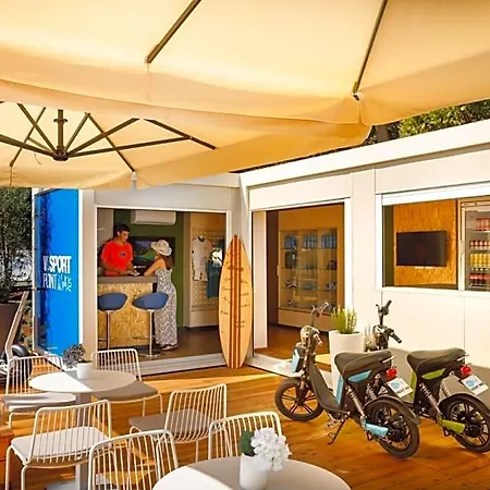 Girandella Resort, Valamar Collection (adults Only) فندق