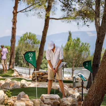 Girandella Resort, Valamar Collection (adults Only) מלון 4*